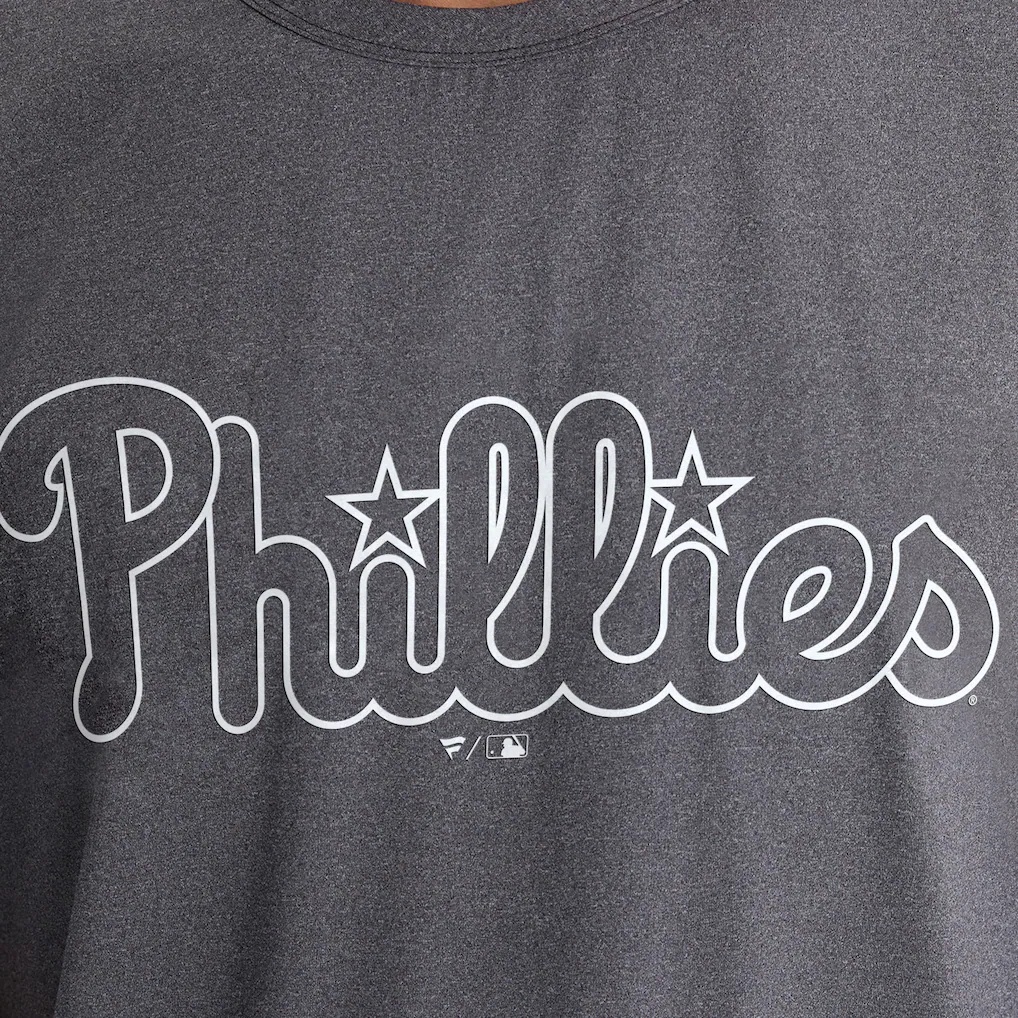 Philadelphia Phillies Fanatics Clutch Winning Edge T-Shirt