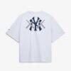 New York Yankees Nike x KAWS Women's Boxy T-Shirt - White - Detail View