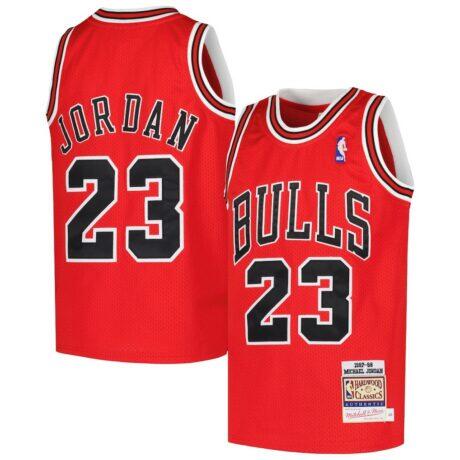 Michael Jordan Chicago Bulls Mitchell & Ness Youth Hardwood Classics 1997/98 Authentic Jersey - Red - Front View