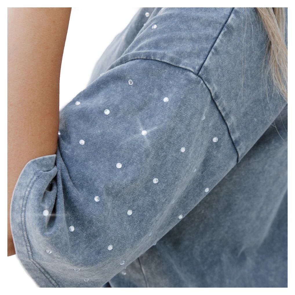 CF Montreal Gameday Couture Women's Oversized Mini Rhinestone Classic T-Shirt