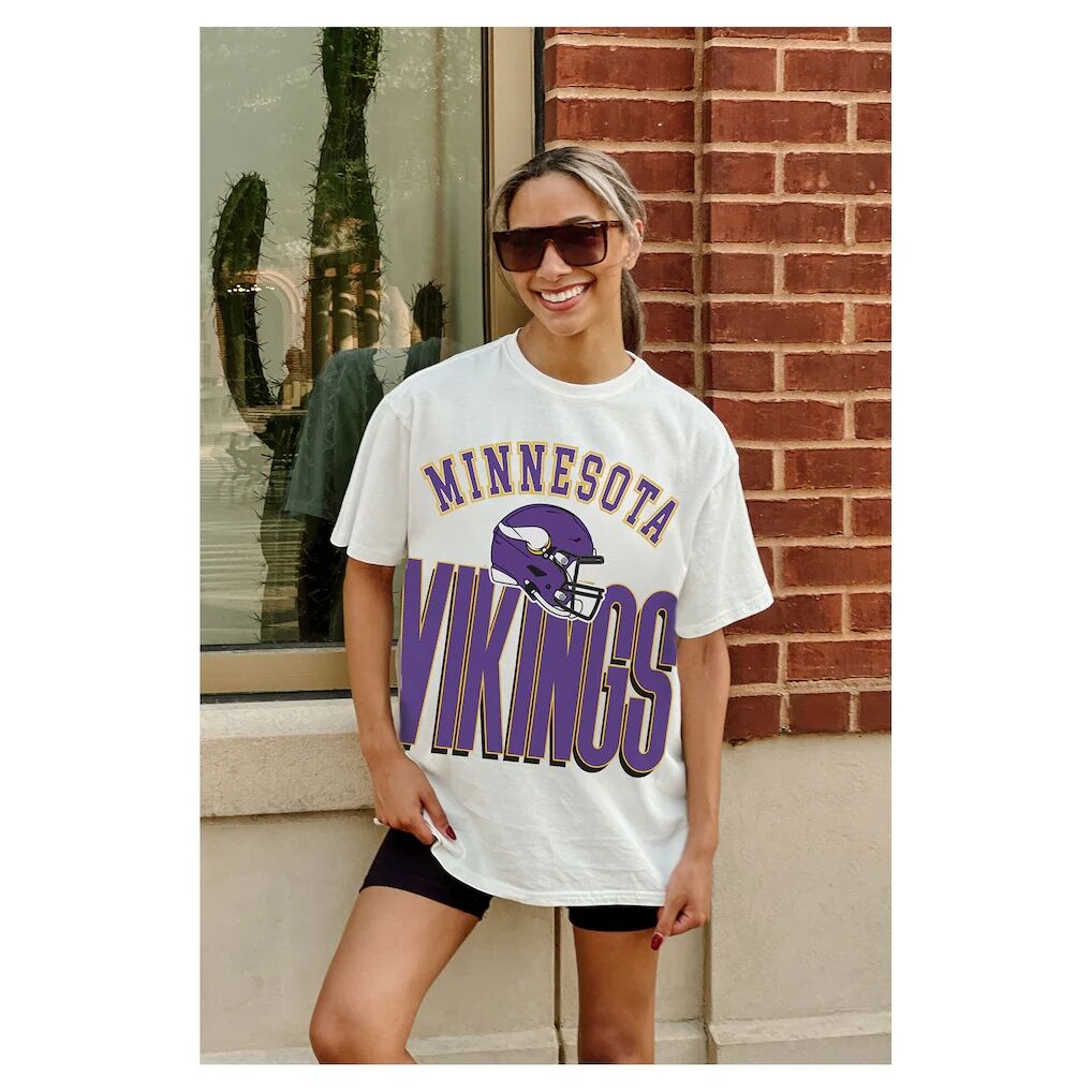 Minnesota Vikings Gameday Couture Women's Oversized Classic Fierce Focus T-Shirt