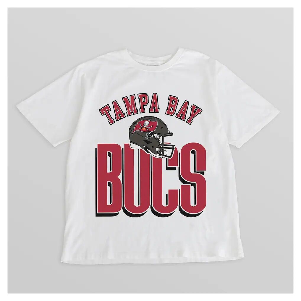 Tampa Bay Buccaneers Gameday Couture Women's Oversized Classic Fierce Focus T-Shirt