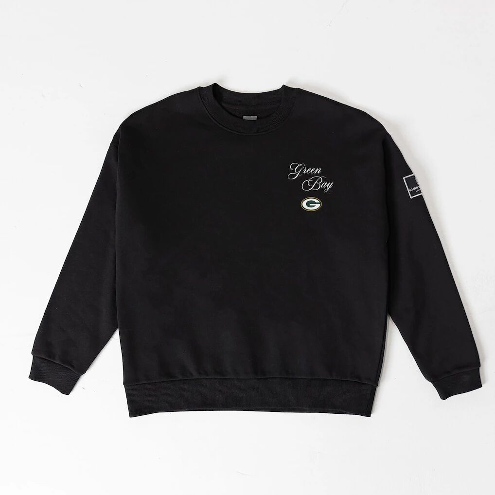 Green Bay Packers Gameday Couture Women's Classic Charm Black Label Premium Drop Shoulder Sweatshirt