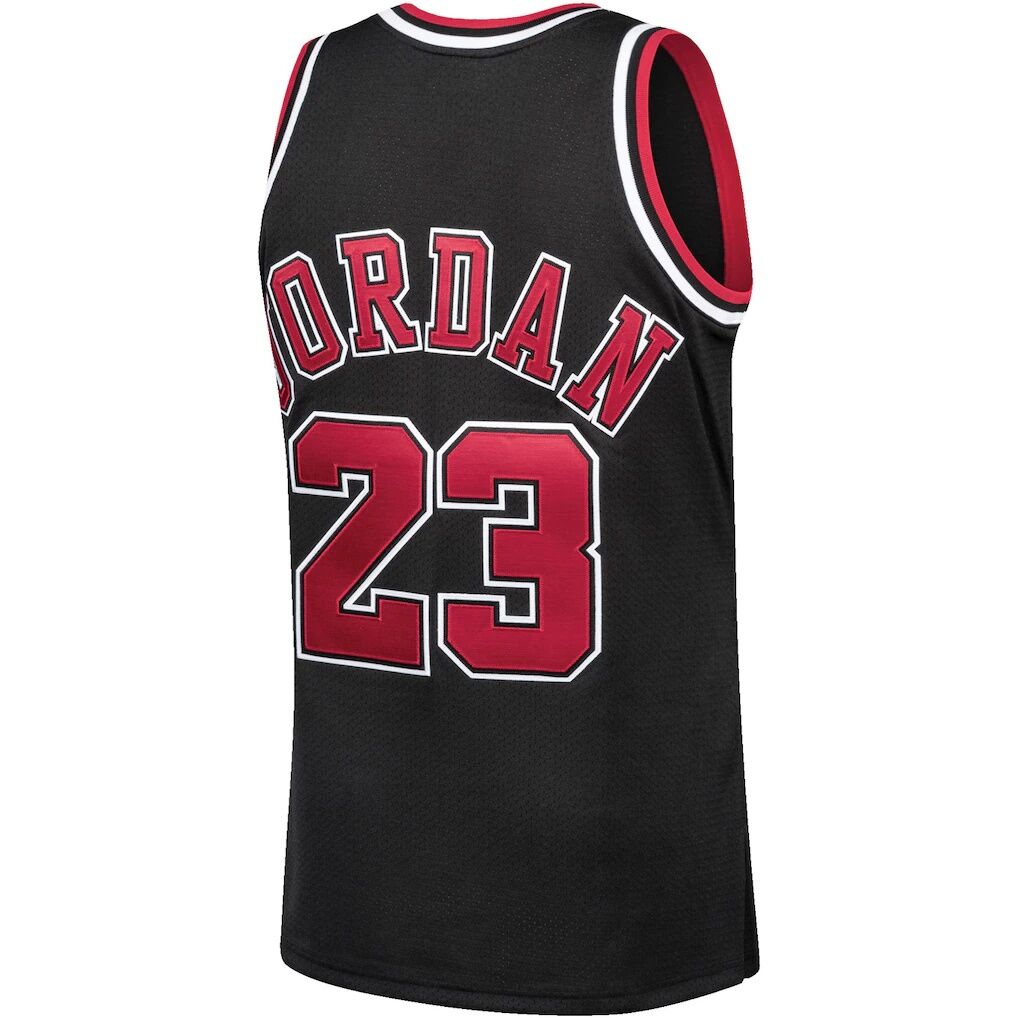 Michael Jordan Chicago Bulls Mitchell & Ness 1997/98 Hardwood Classics Authentic Jersey