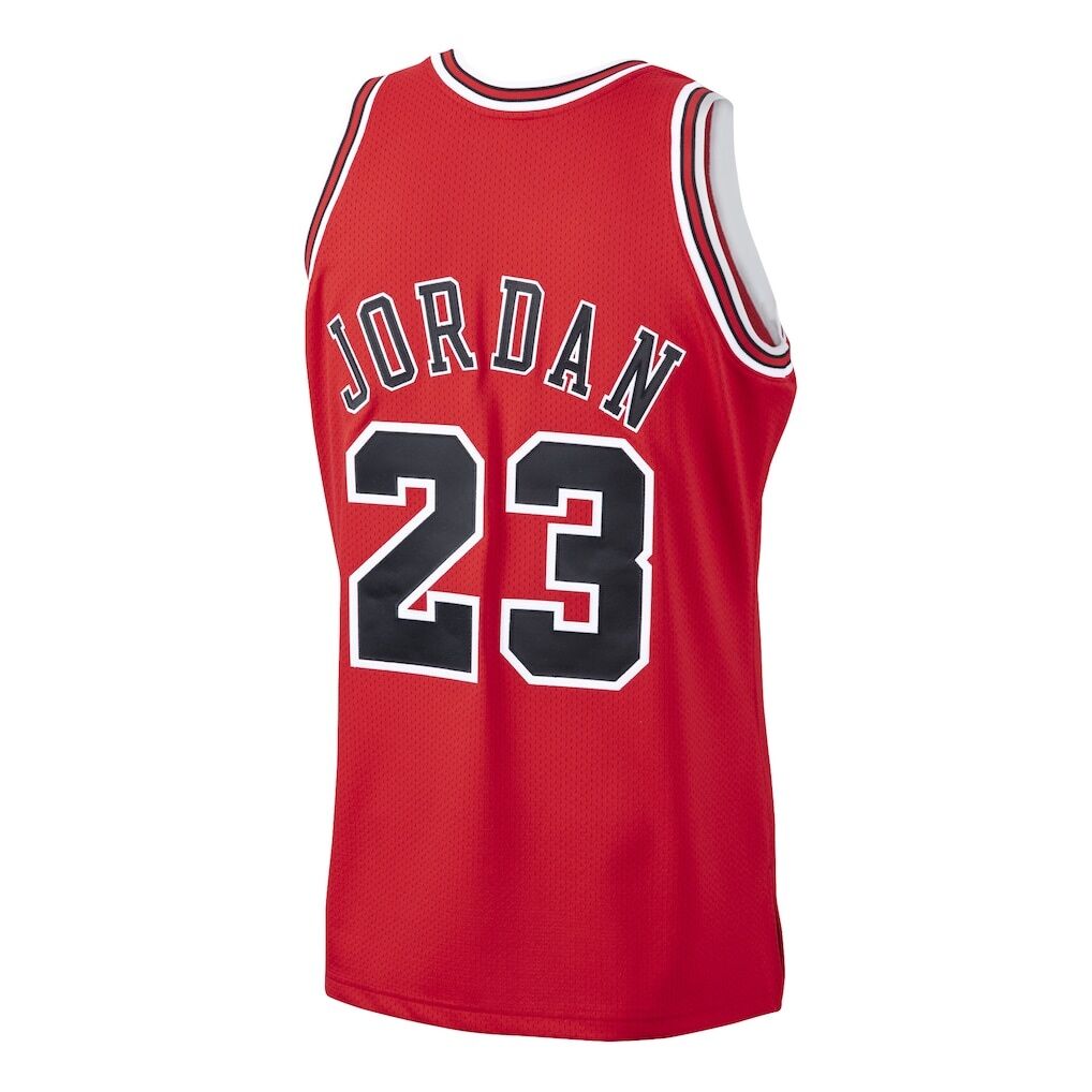 Michael Jordan Chicago Bulls Mitchell & Ness 1997/98 Hardwood Classics Authentic Jersey – Scarlet