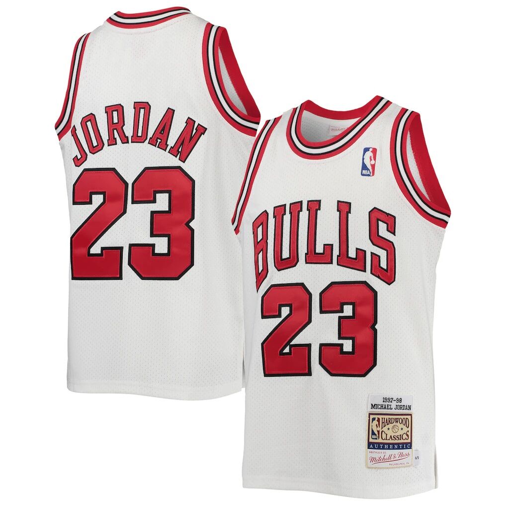 Michael Jordan Chicago Bulls Mitchell & Ness Youth 1997/98 Hardwood Classics Authentic Jersey