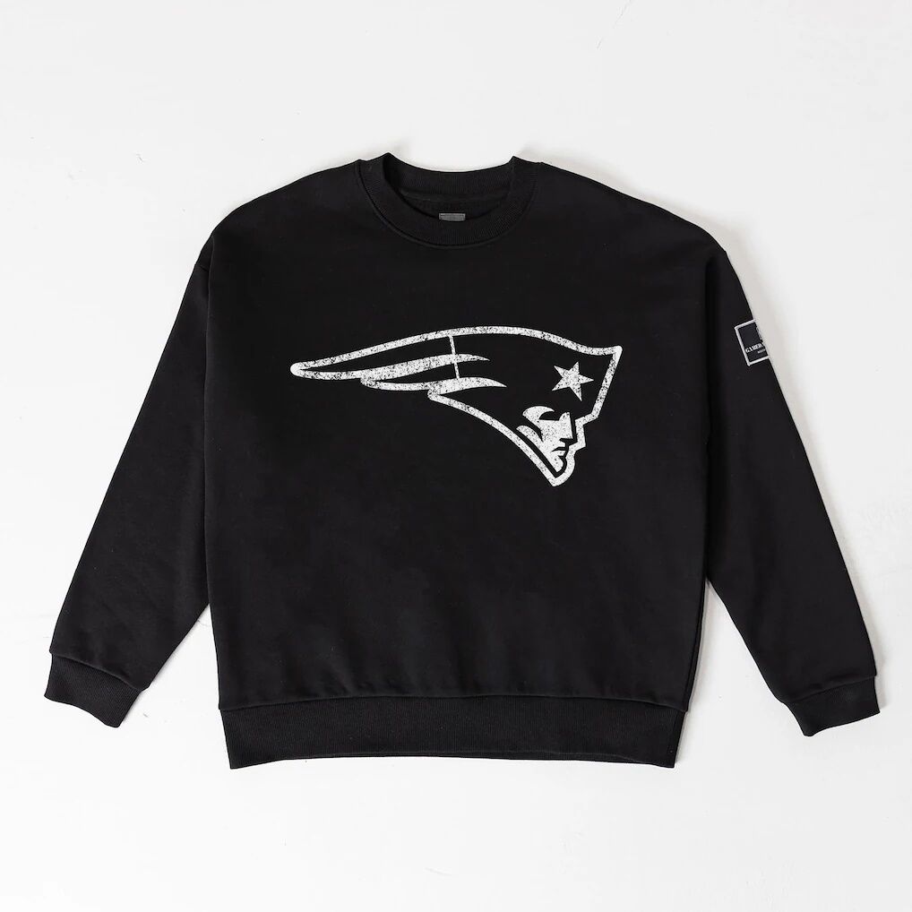 New England Patriots Gameday Couture Women's Bold Move Black Label Premium Drop Shoulder Sweatshirt