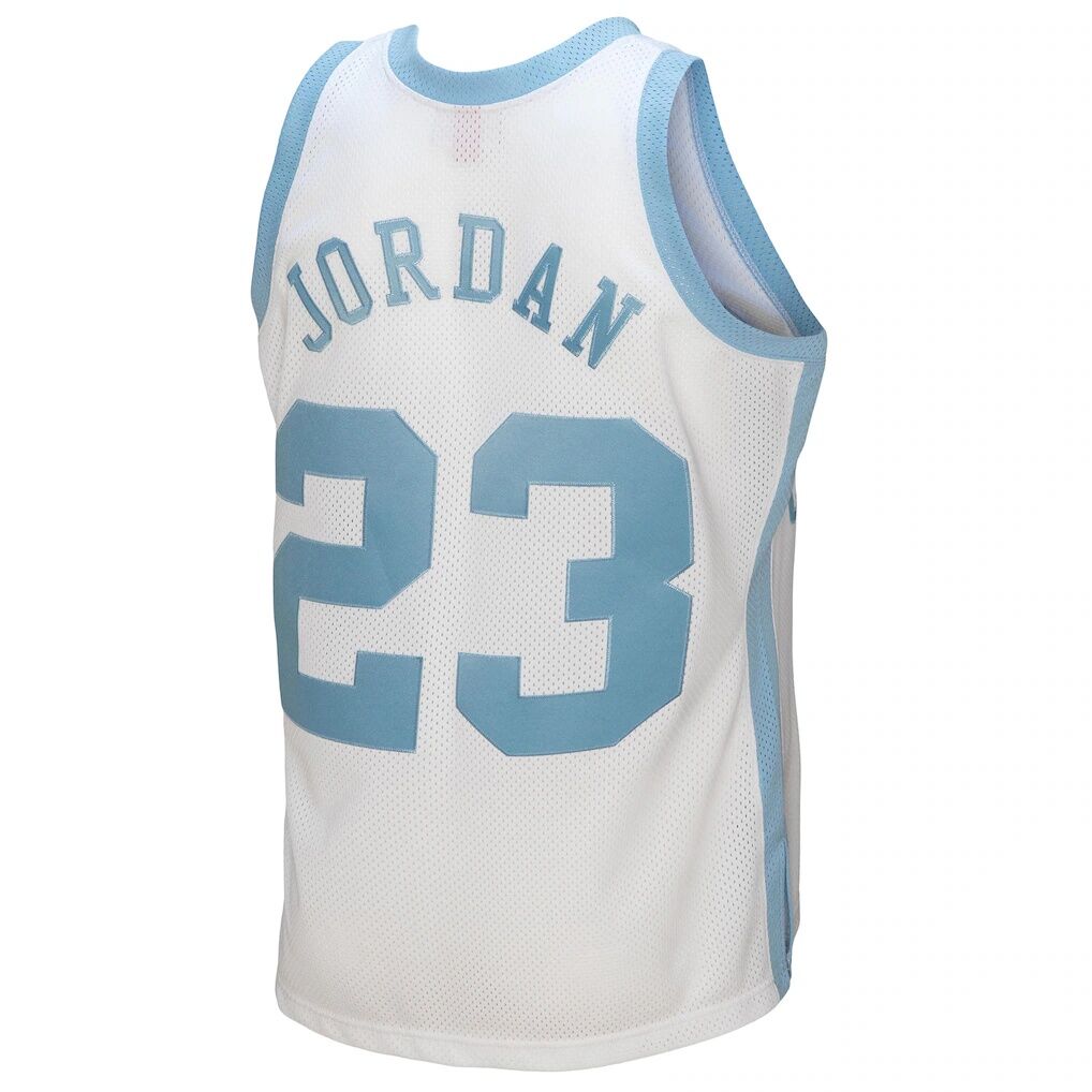 Michael Jordan North Carolina Tar Heels Mitchell & Ness 1983/84 Authentic Retired Player Jersey