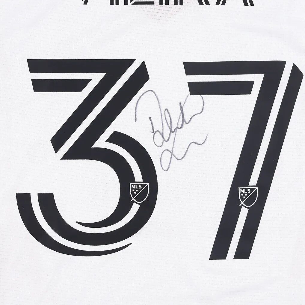 Ronaldo Vieira San Jose Earthquakes Autographed Fashion7 Authentic Match-Used #37 White Jersey from the 2025 MLS Season - Size M